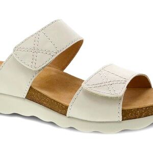 Dansko Maddy Milled Nubuck Sandal ***Size38/US 8 ***Very good condition